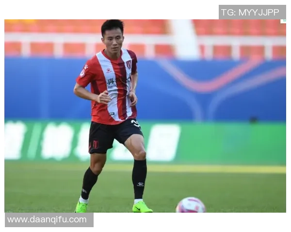 武汉网球队以63分领跑大师赛积分榜展现强劲实力 武汉网球队以63分领跑大师赛积分榜展现强劲实力